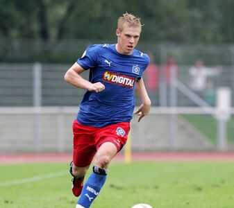 Rouwen Hennings (28.08.1987)